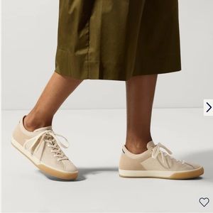 Rothy’s lace up sneaker